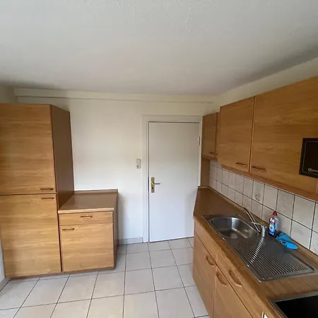 Monteure Und Pendler Willkommen! Komfortable 2 In Der Innenstadt Apartman Neumünster