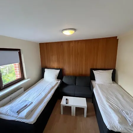Apartment Monteure Und Pendler Willkommen! Komfortable 2 In Der Innenstadt Neumuenster